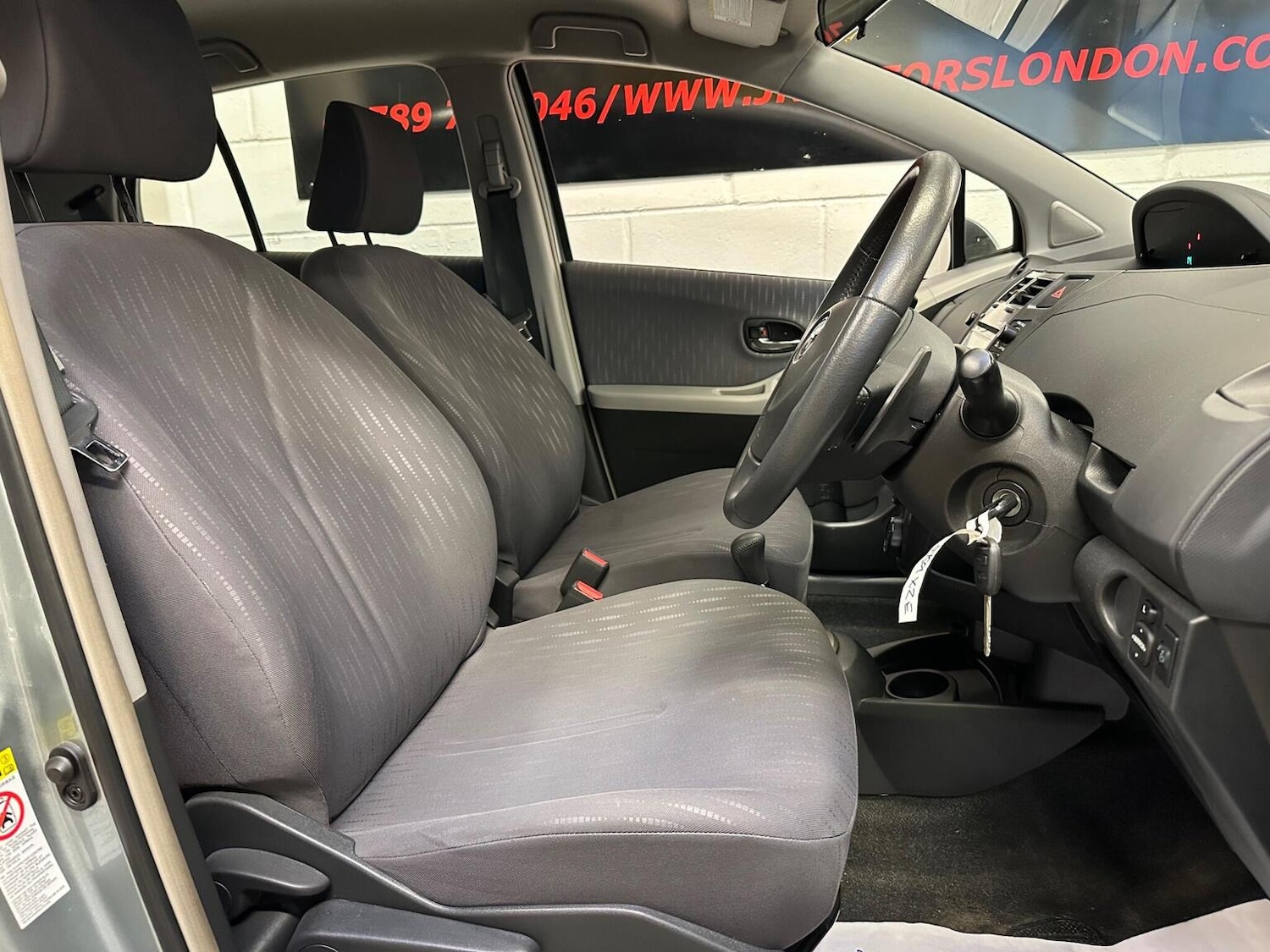 Used Toyota Yaris 2009 for sale - 76858895: Photo 10