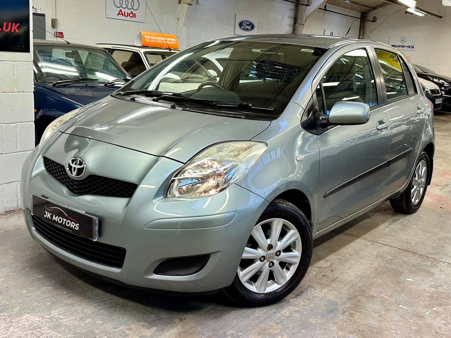 Used Toyota Yaris 2009 for sale - 76858895: Photo 14