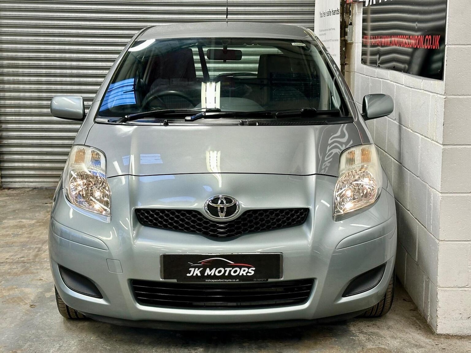 Used Toyota Yaris 2009 for sale - 76858895: Photo 21