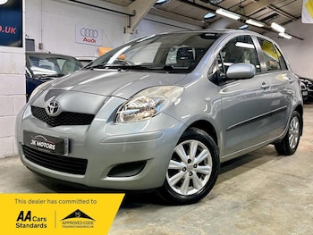 Used Toyota Yaris 2009 for sale - 76858895: Photo