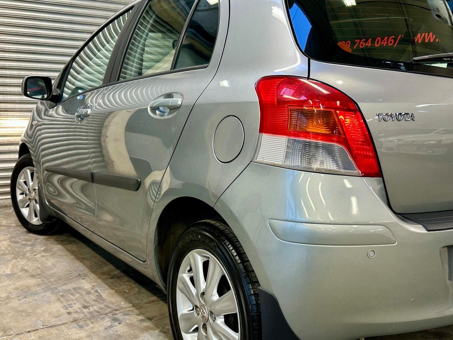 Used Toyota Yaris 2009 for sale - 76858895: Photo 32