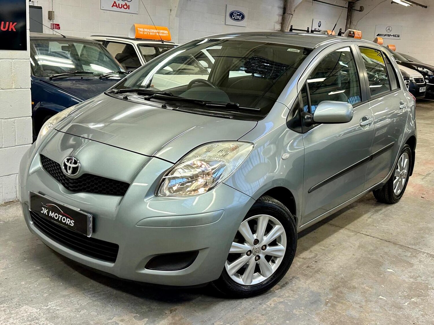 Used Toyota Yaris 2009 for sale - 76858895: Photo 35