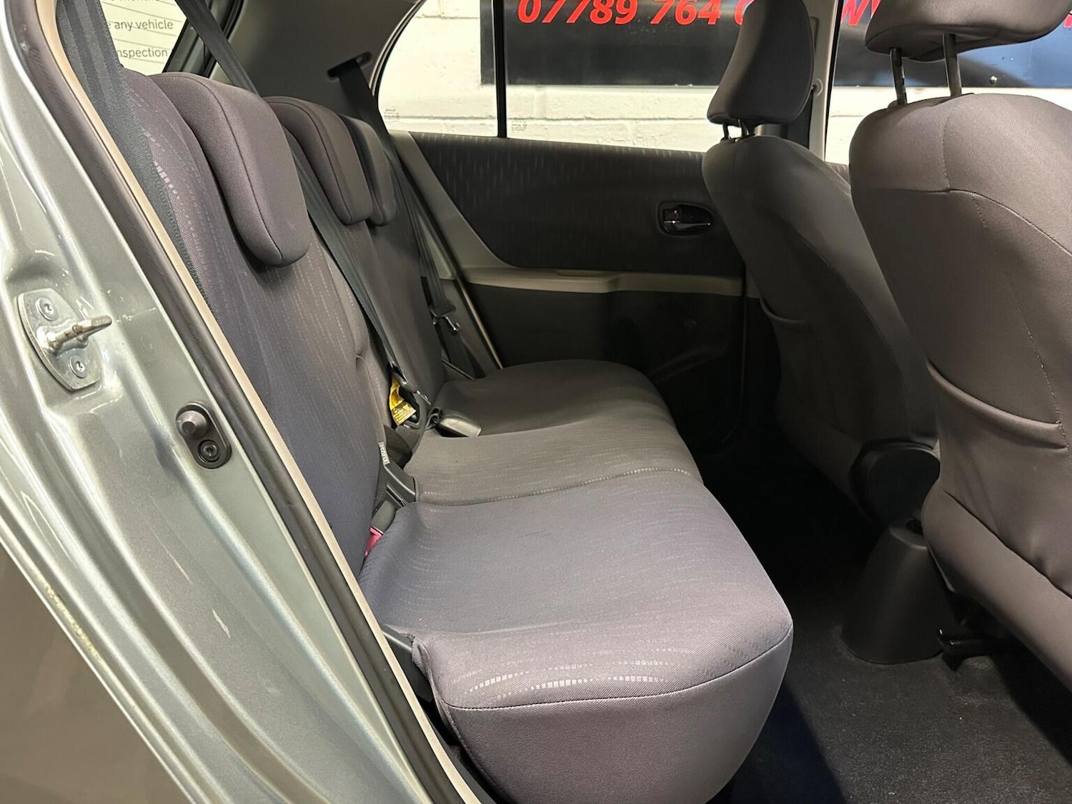 Used Toyota Yaris 2009 for sale - 76858895: Photo 48