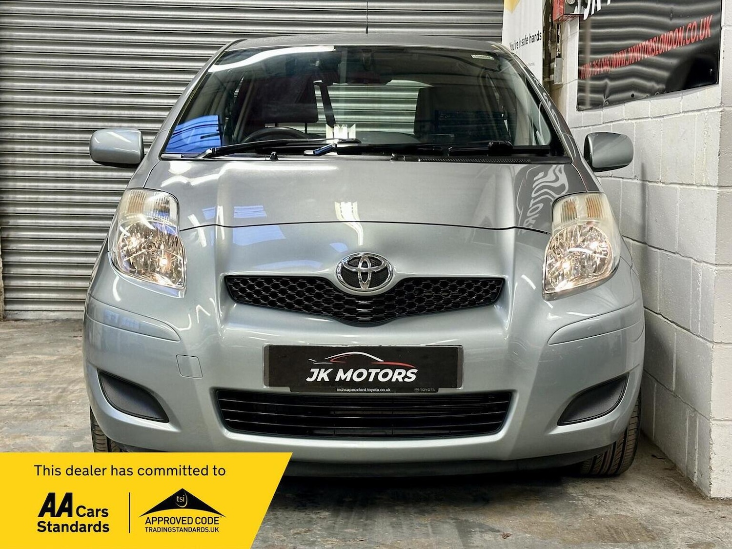 Used Toyota Yaris 2009 for sale - 76858895: Photo 5
