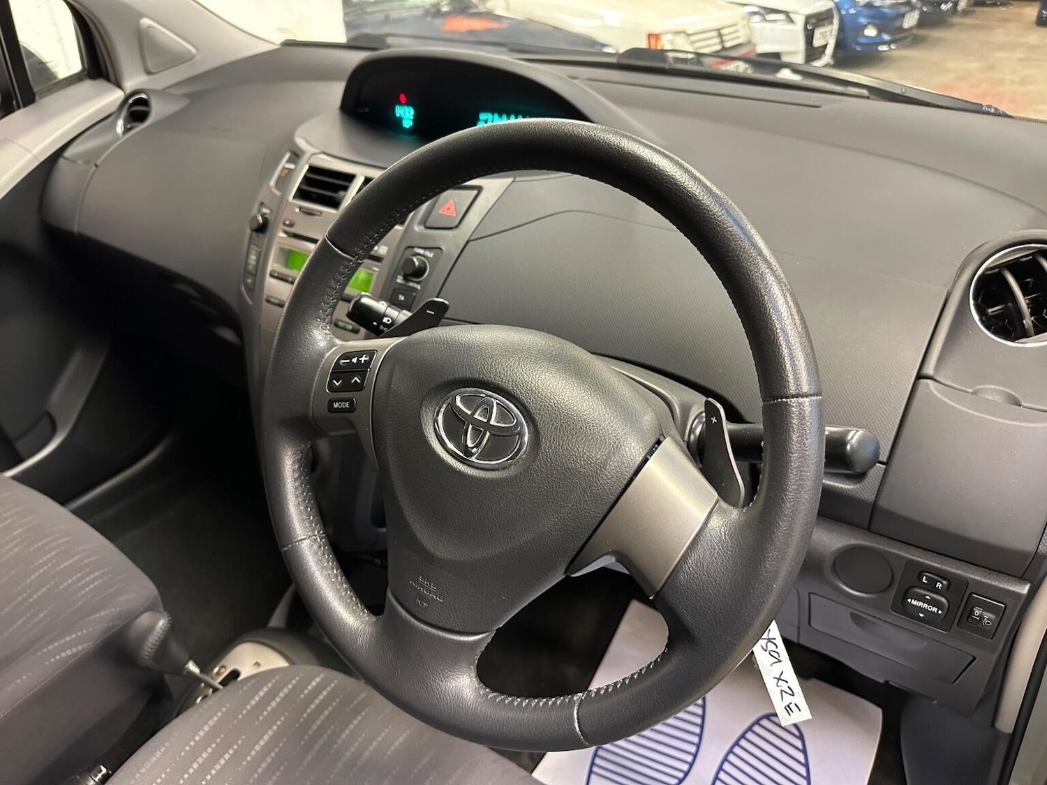 Used Toyota Yaris 2009 for sale - 76858895: Photo 9