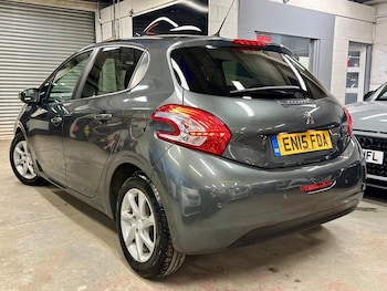 Used Peugeot 208 2015 for sale - 78787909: Photo