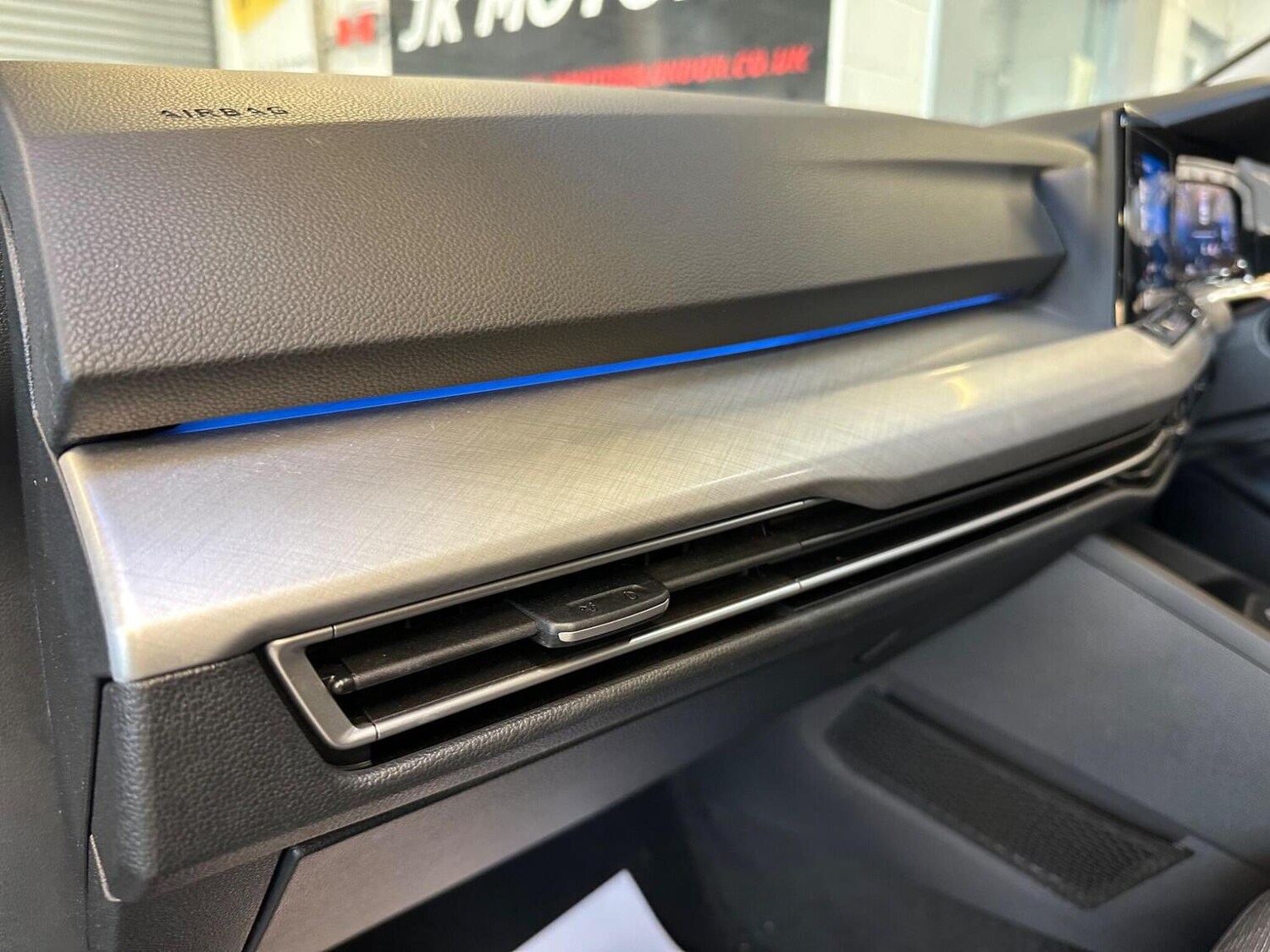 Used Volkswagen Golf 2022 for sale - 77897808: Photo 65