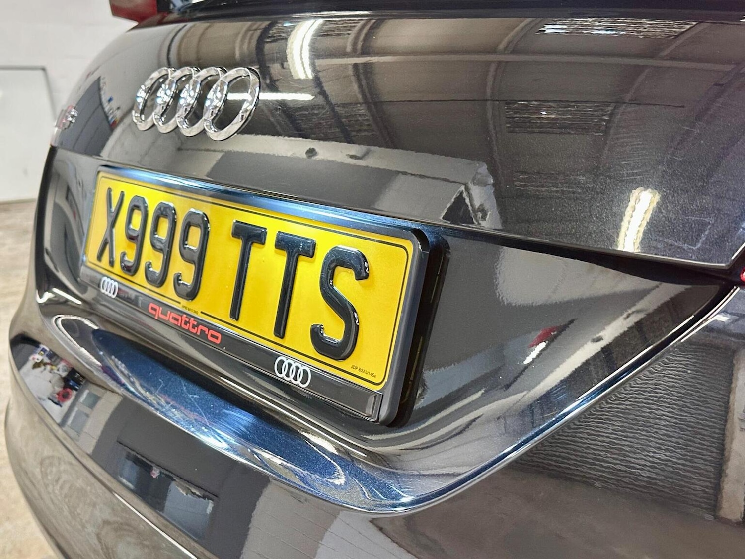 Used Audi TT 2010 for sale - 77403632: Photo 21