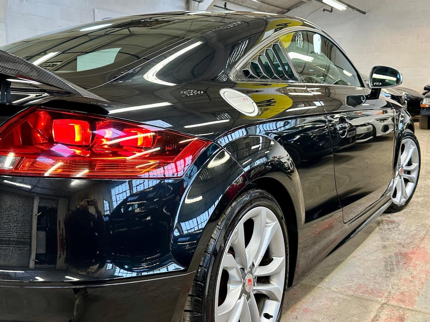 Used Audi TT 2010 for sale - 77403632: Photo 37