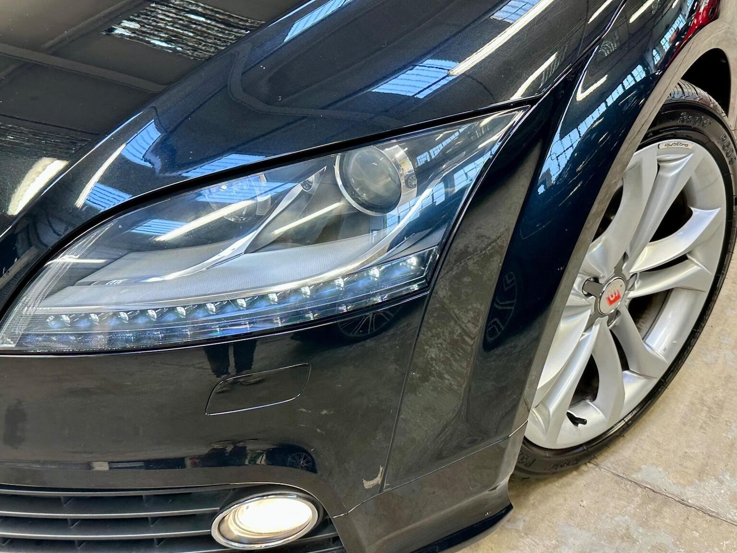 Used Audi TT 2010 for sale - 77403632: Photo 46