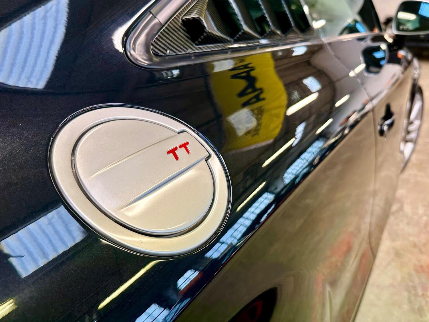 Used Audi TT 2010 for sale - 77403632: Photo 58