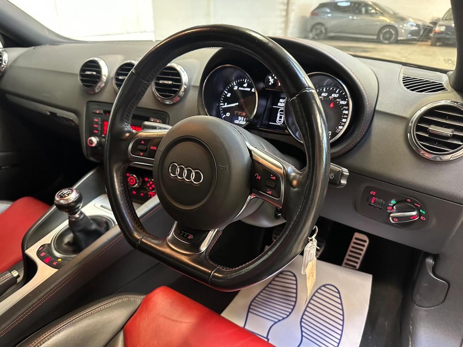 Used Audi TT 2010 for sale - 77403632: Photo 63