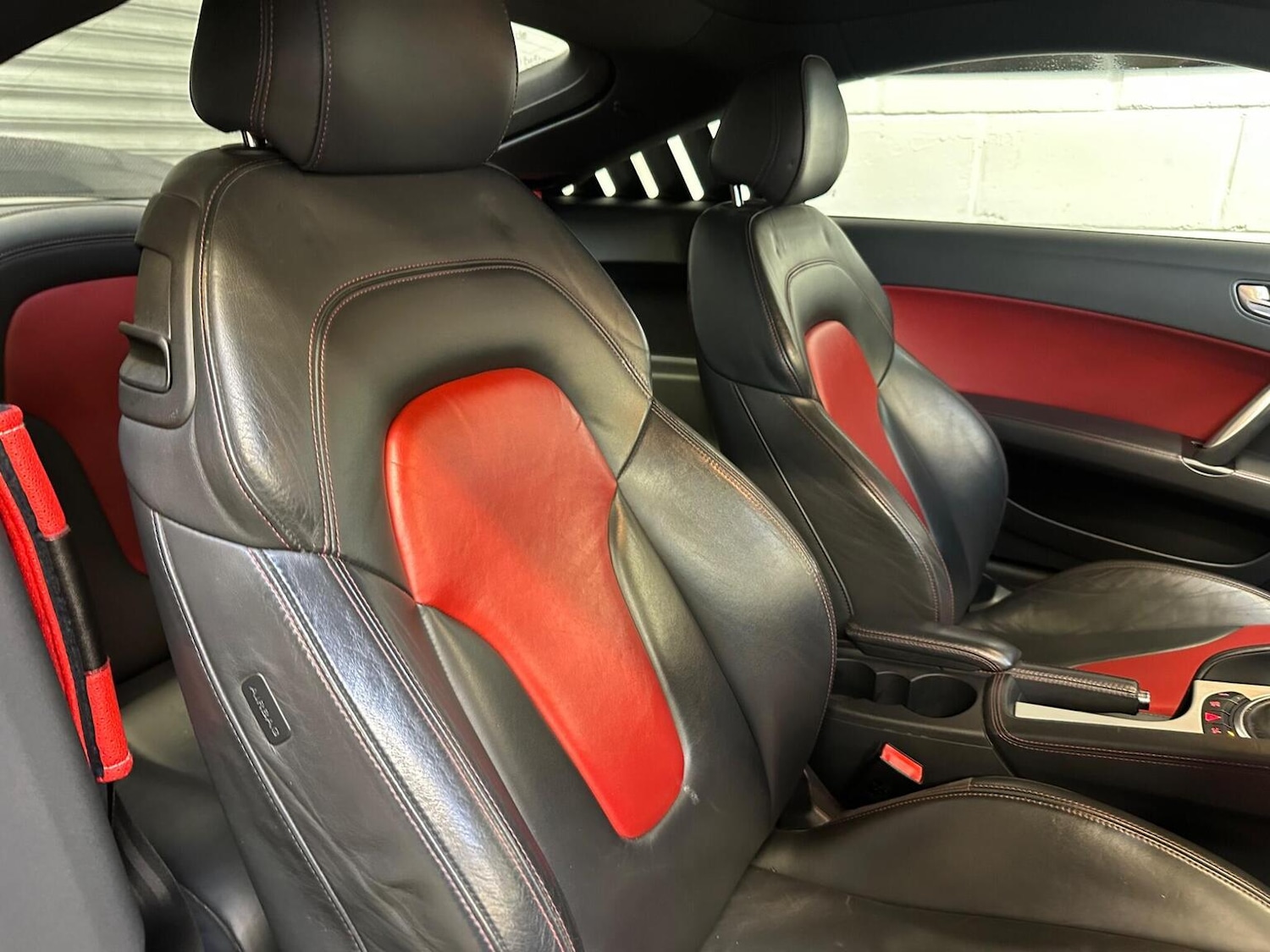 Used Audi TT 2010 for sale - 77403632: Photo 64