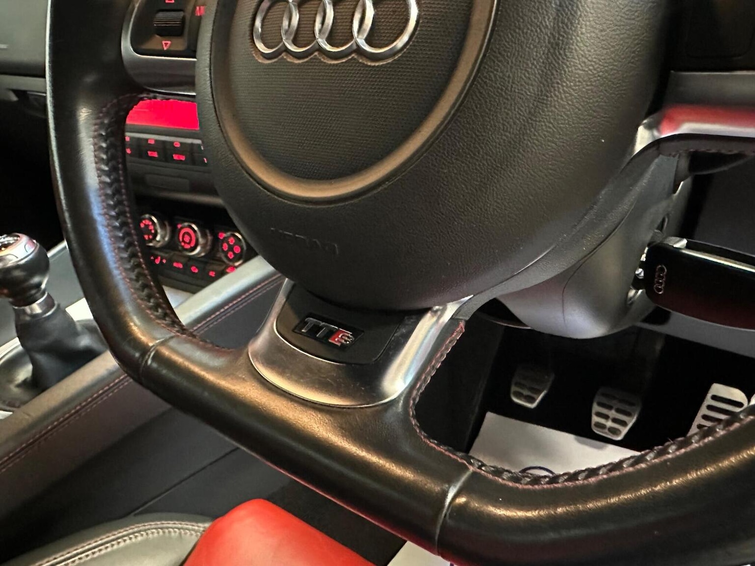 Used Audi TT 2010 for sale - 77403632: Photo 66