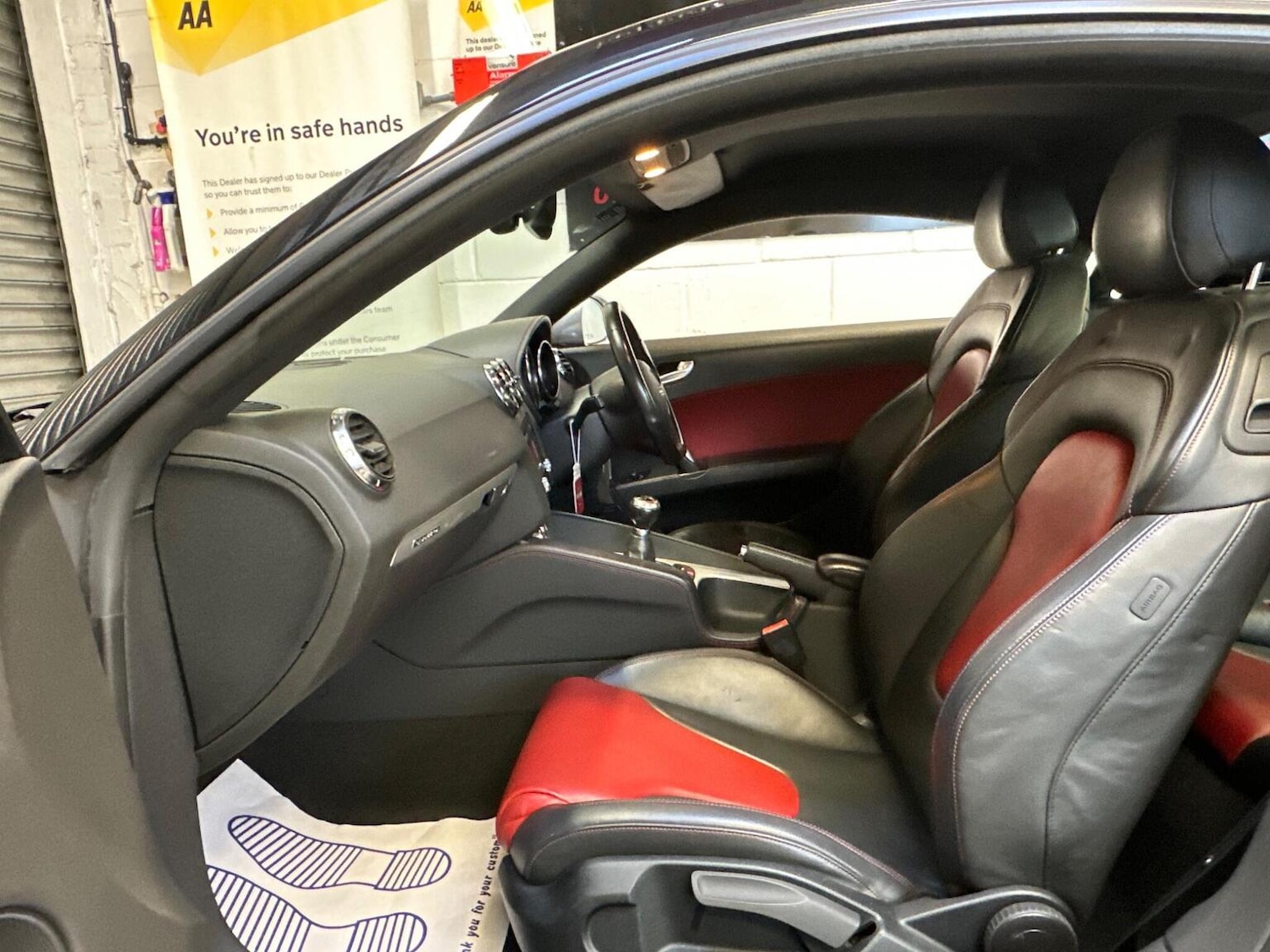 Used Audi TT 2010 for sale - 77403632: Photo 80