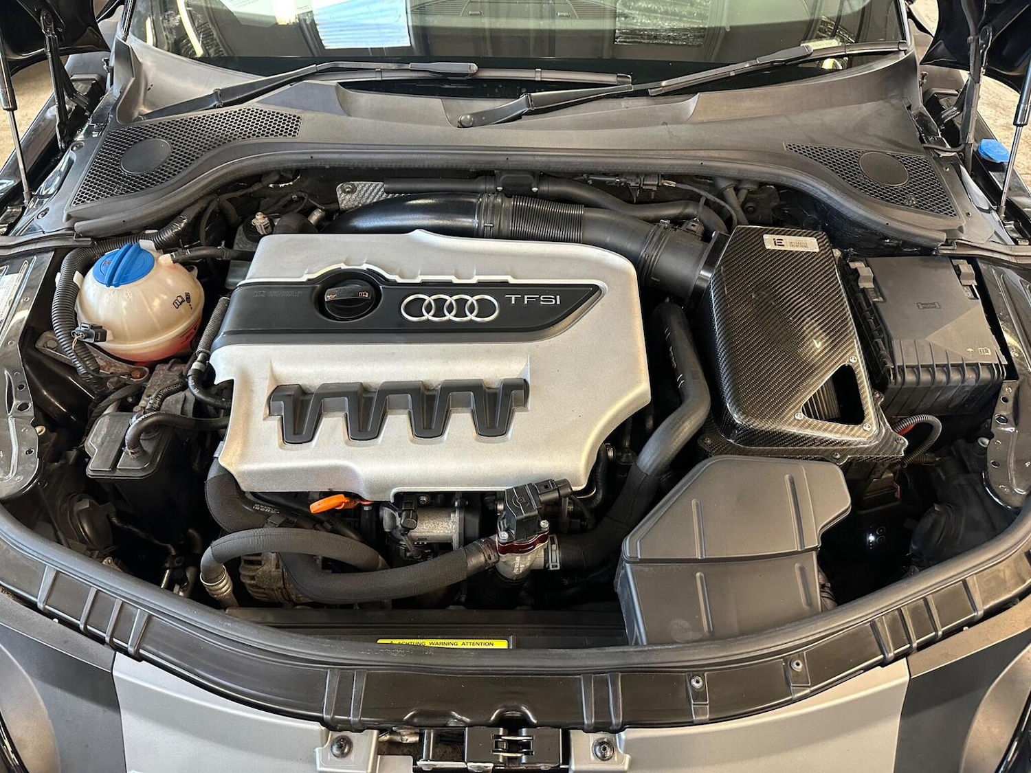 Used Audi TT 2010 for sale - 77403632: Photo 82