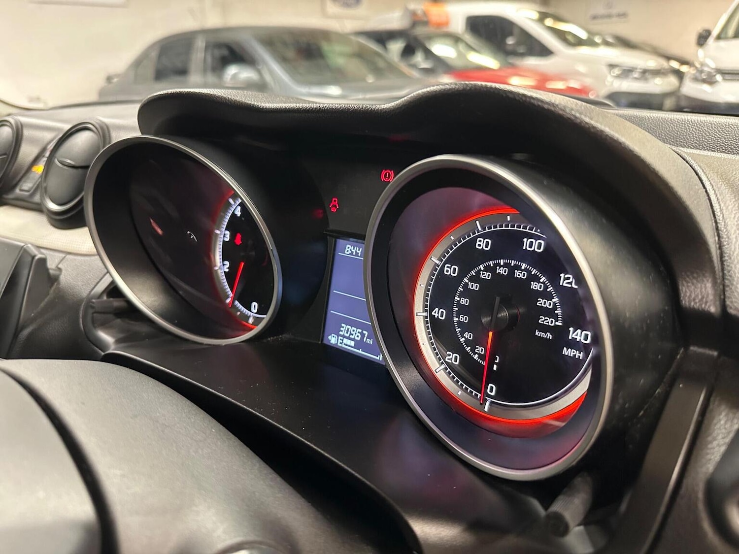 Used Suzuki Swift 2019 for sale - 77318356: Photo 44