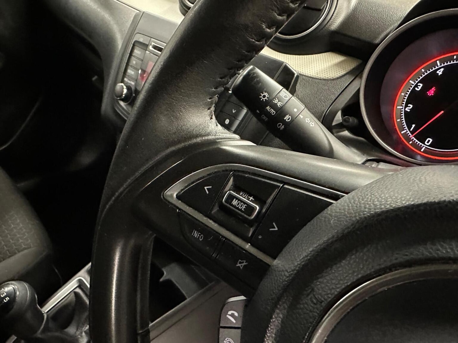 Used Suzuki Swift 2019 for sale - 77318356: Photo 47