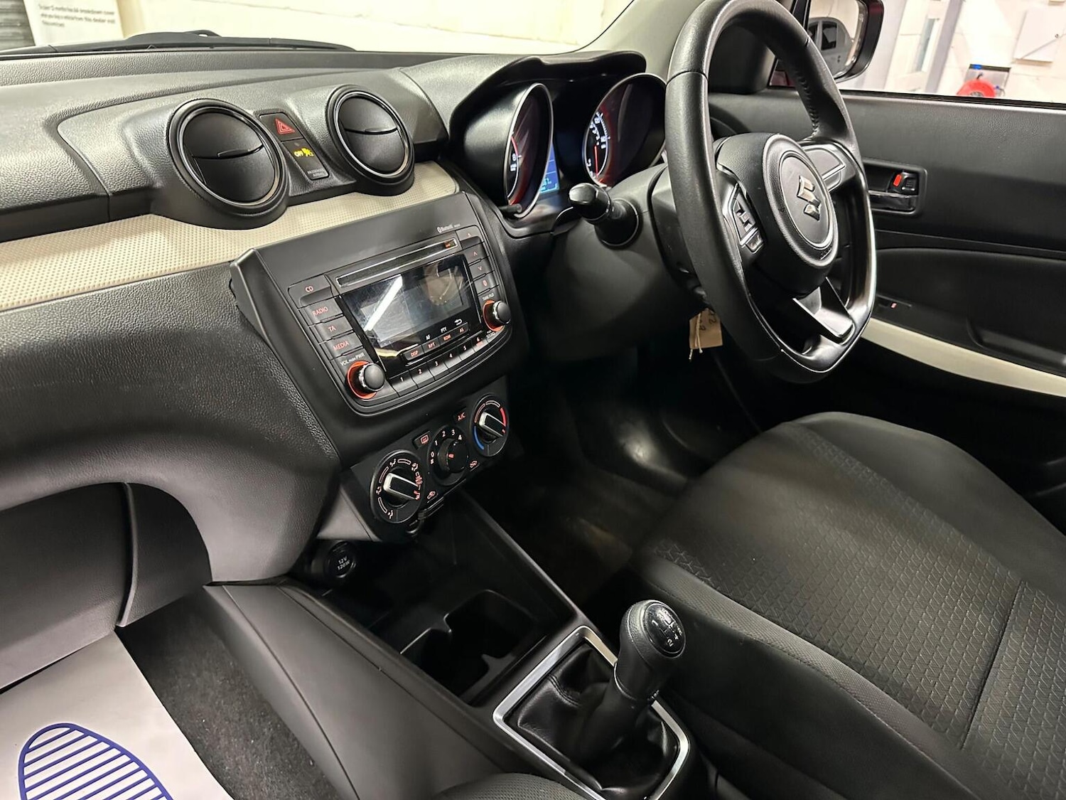 Used Suzuki Swift 2019 for sale - 77318356: Photo 51