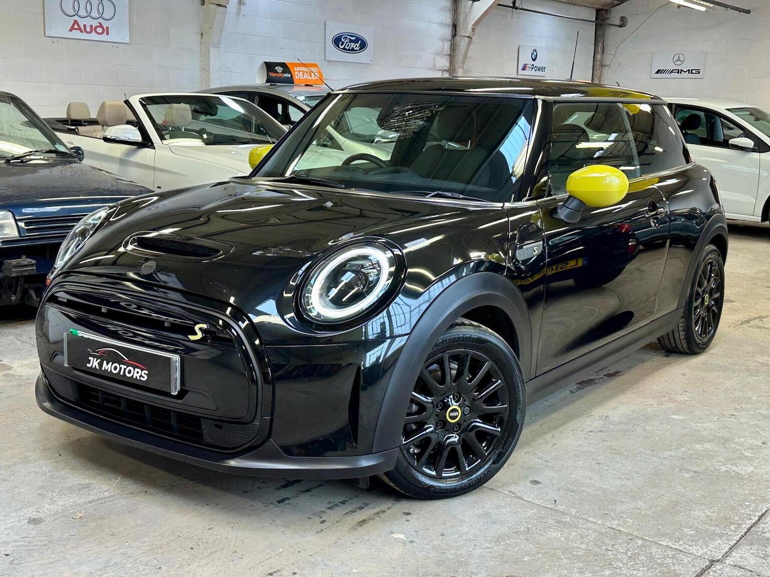 Used MINI Hatch 2022 for sale - 77802669: Photo 14