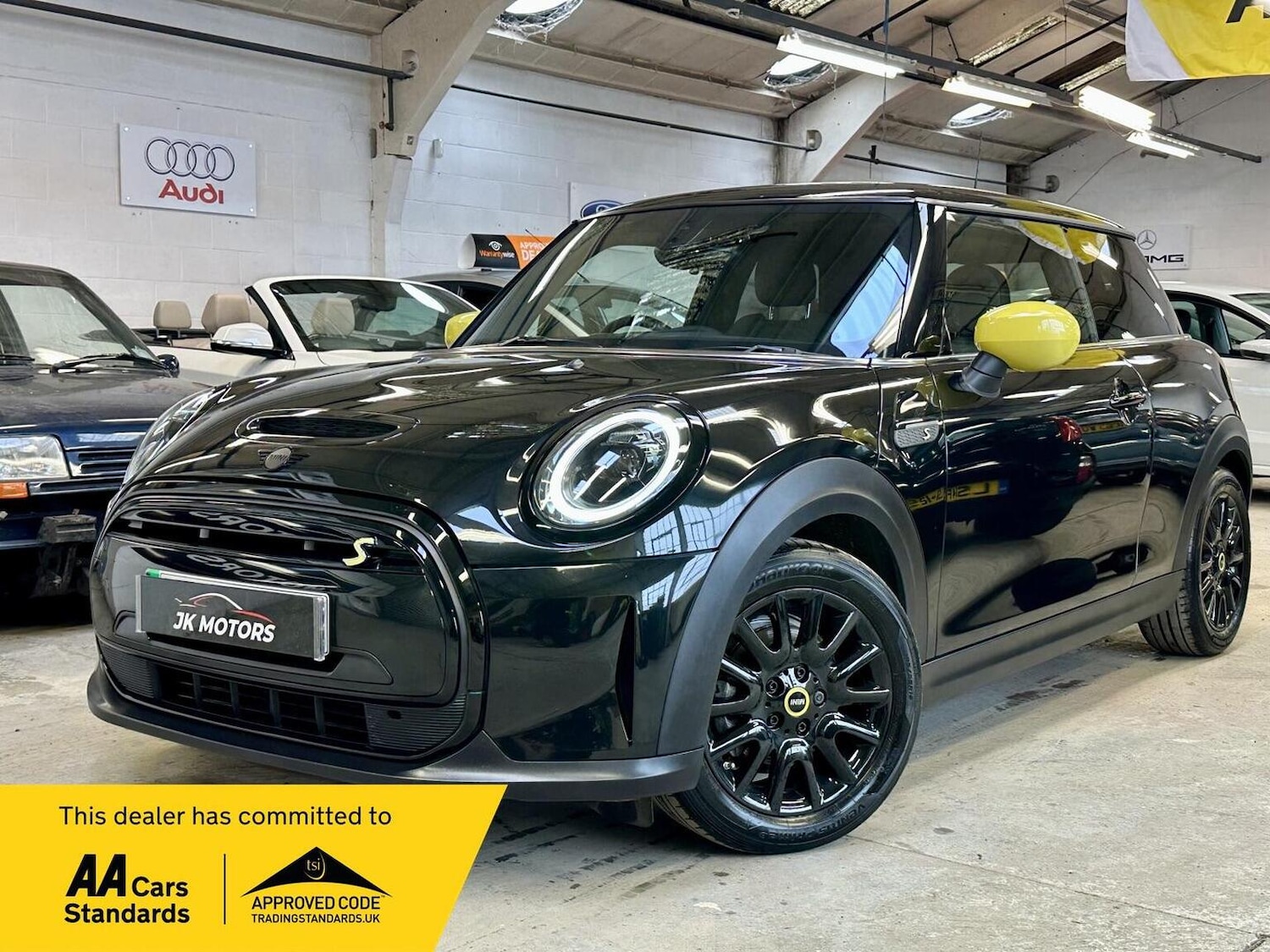 Used MINI Hatch 2022 for sale - 77802669: Photo 2