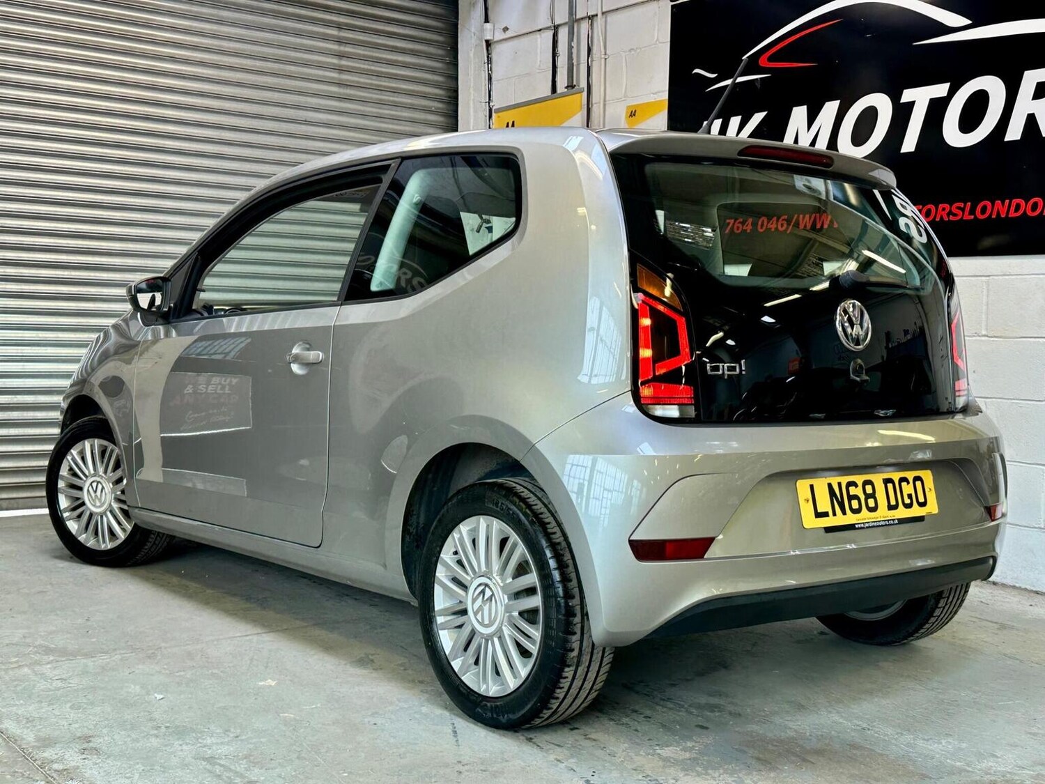 Used Volkswagen up! 2018 for sale - 78131561: Photo 16