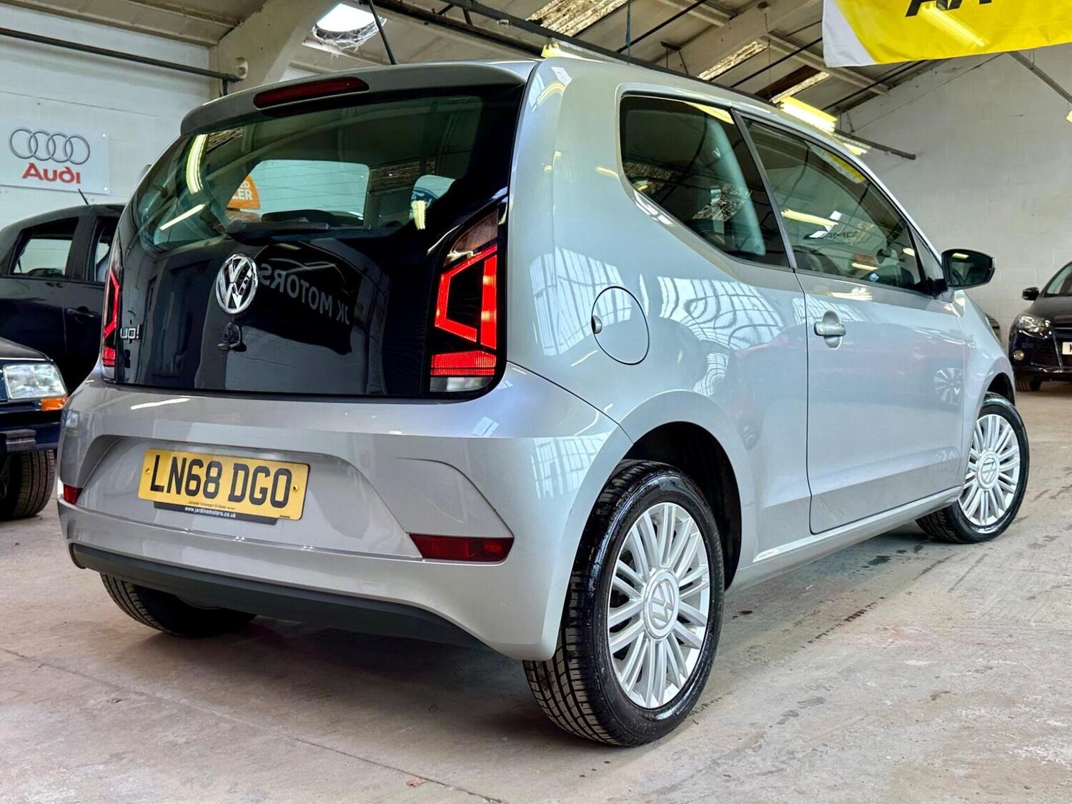 Used Volkswagen up! 2018 for sale - 78131561: Photo 17