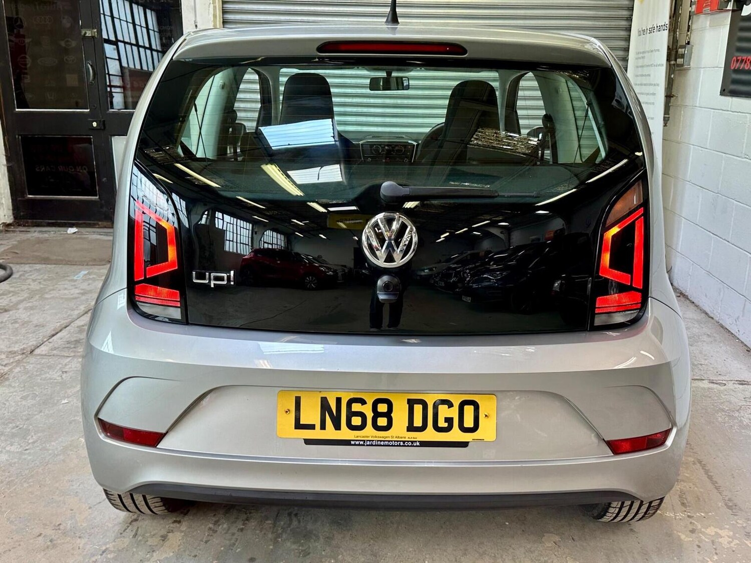 Used Volkswagen up! 2018 for sale - 78131561: Photo 19
