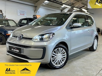 Used Volkswagen up! 2018 for sale - 78131561: Photo
