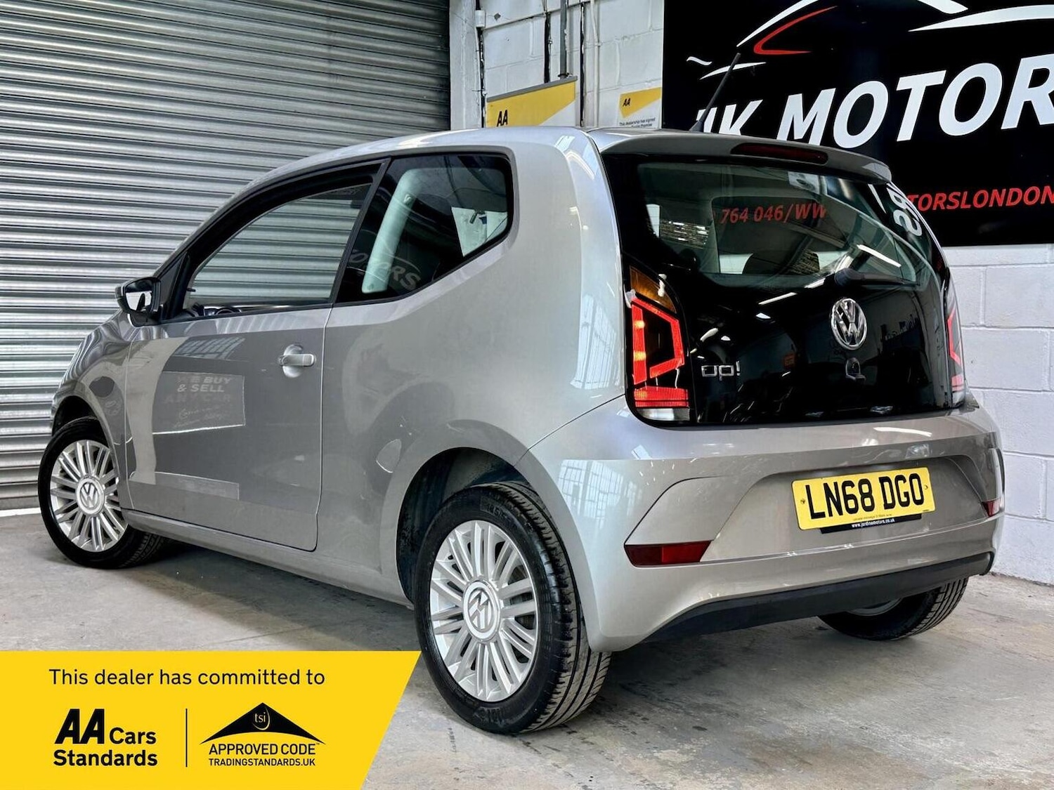 Used Volkswagen up! 2018 for sale - 78131561: Photo 3