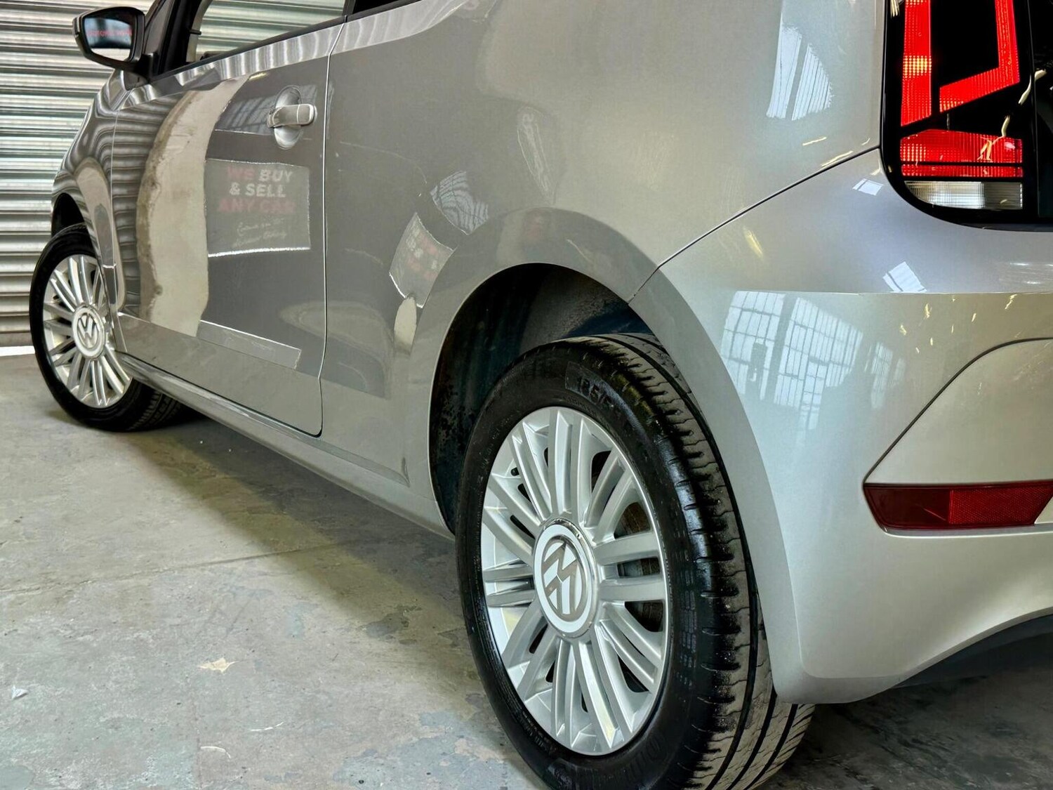 Used Volkswagen up! 2018 for sale - 78131561: Photo 33