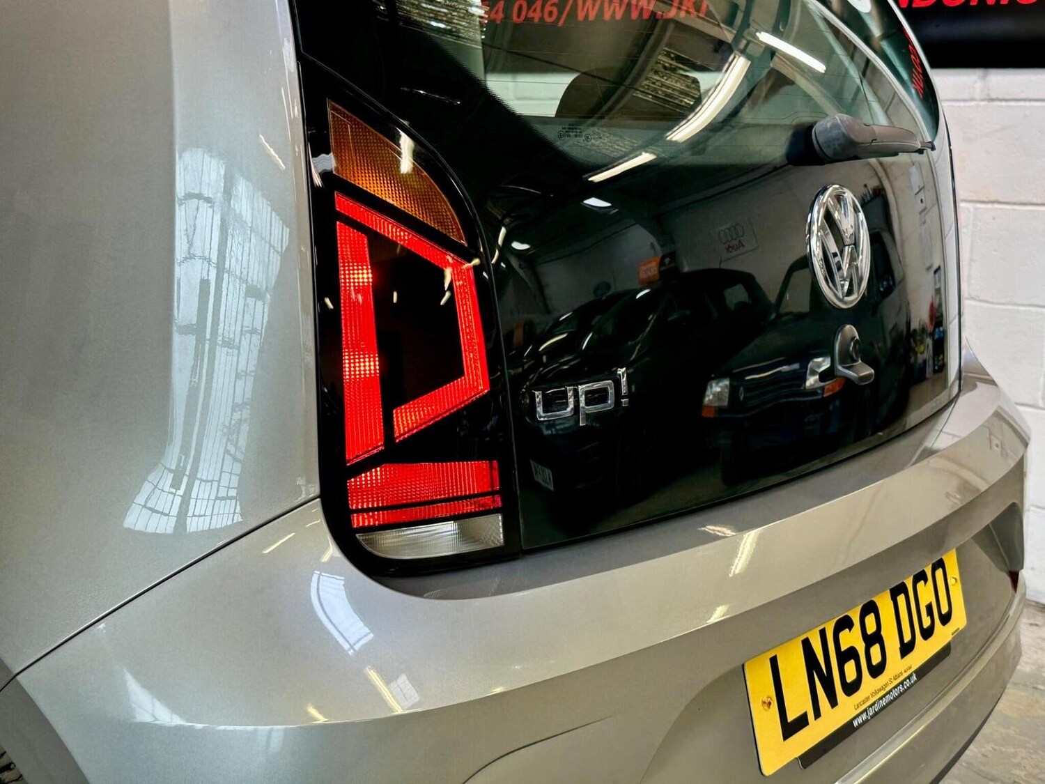 Used Volkswagen up! 2018 for sale - 78131561: Photo 41