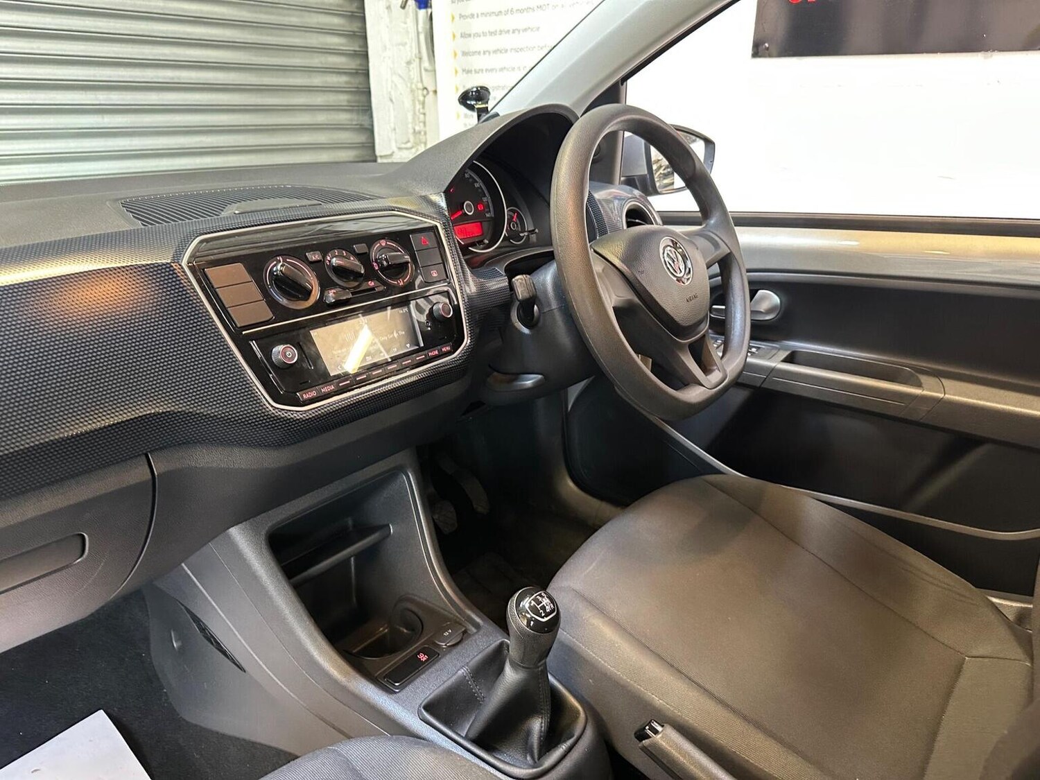 Used Volkswagen up! 2018 for sale - 78131561: Photo 50