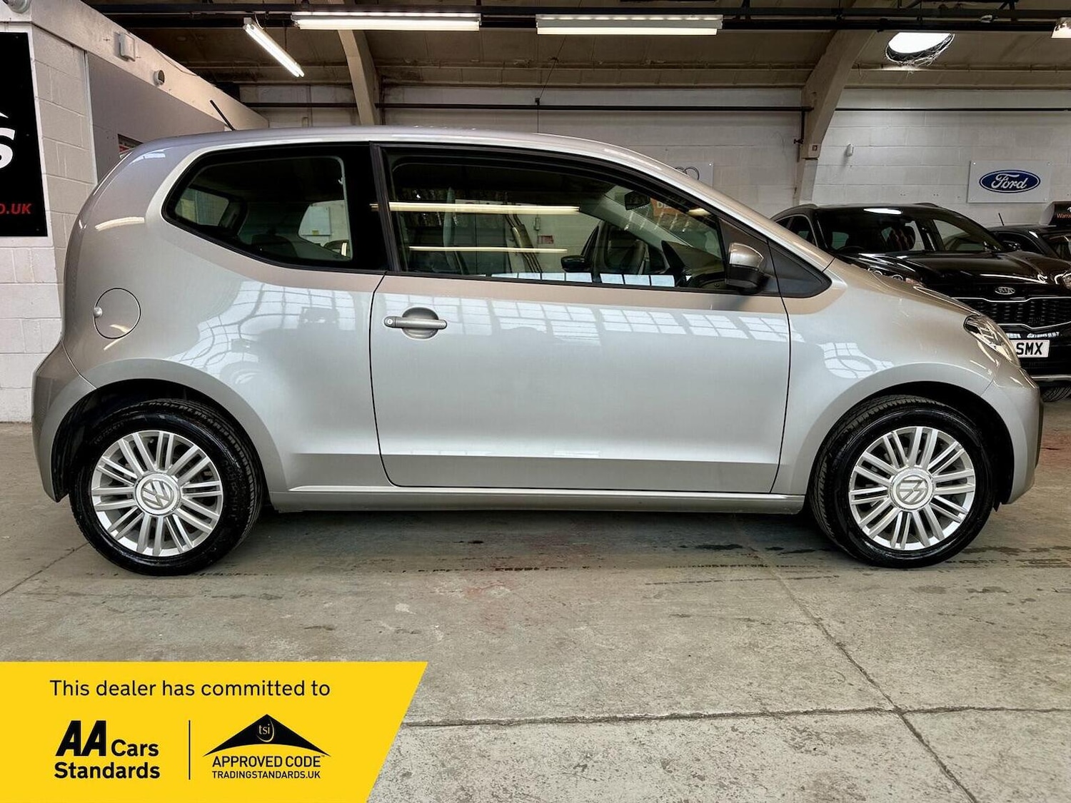 Used Volkswagen up! 2018 for sale - 78131561: Photo 8