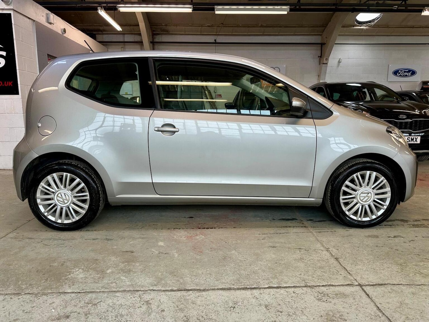 Used Volkswagen up! 2018 for sale - 78131561: Photo 9