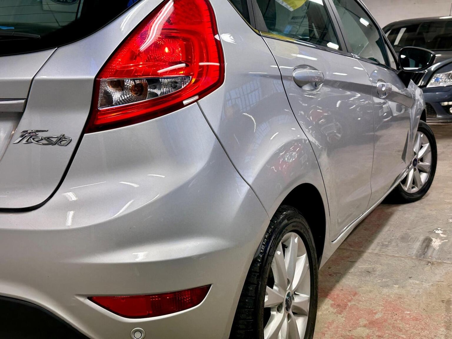 Used Ford Fiesta 2010 for sale - 77398359: Photo 15