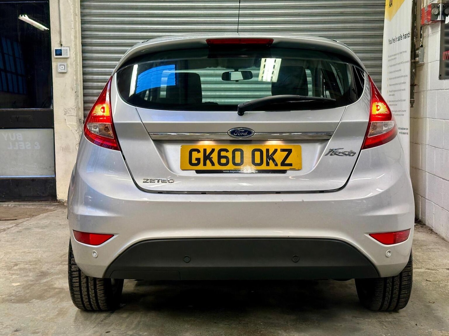 Used Ford Fiesta 2010 for sale - 77398359: Photo 19