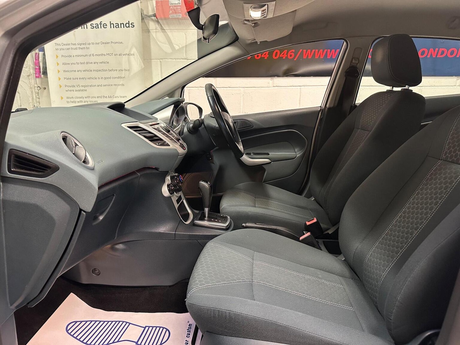 Used Ford Fiesta 2010 for sale - 77398359: Photo 31