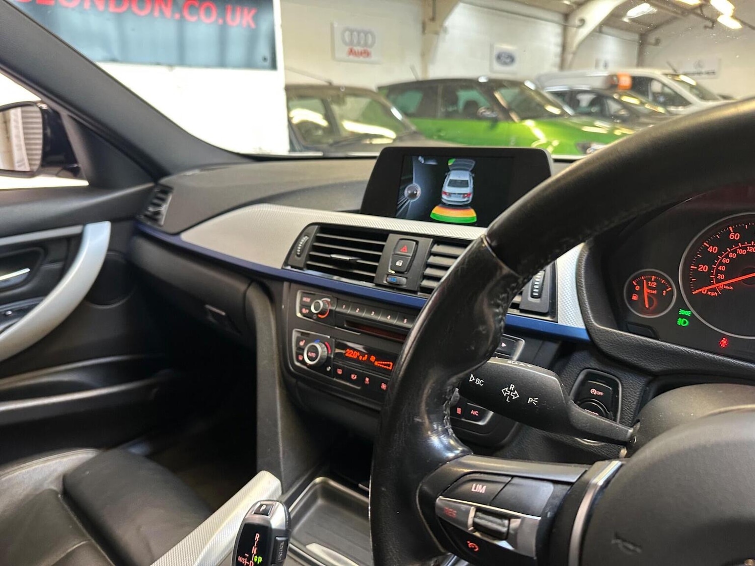 Used BMW 3 Series 2015 for sale - 78064192: Photo 42