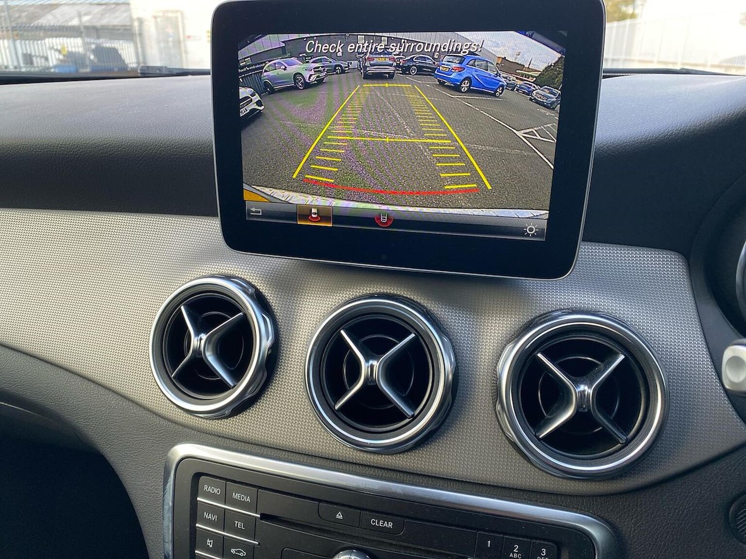Used Mercedes-Benz GLA 2019 for sale - 76040643: Photo 23