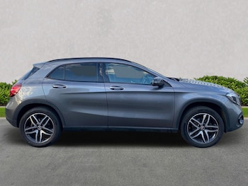 Used Mercedes-Benz GLA 2019 for sale - 76040643: Photo 3