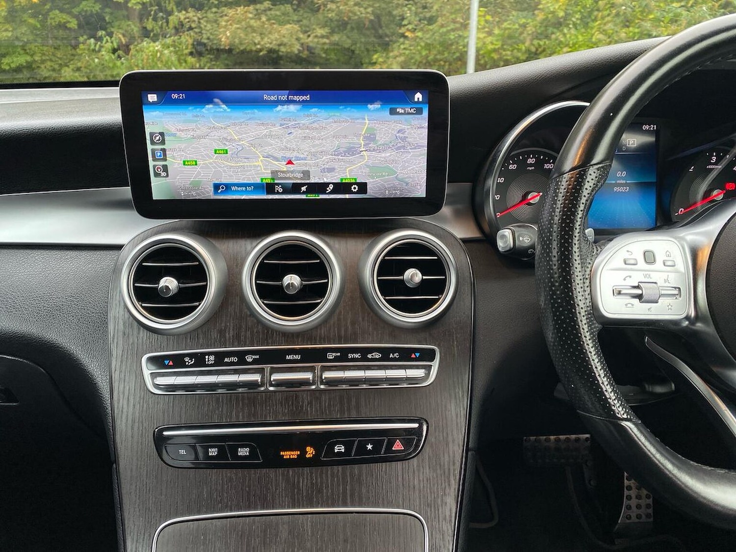 Used Mercedes-Benz GLC 2020 for sale - 76144173: Photo 13