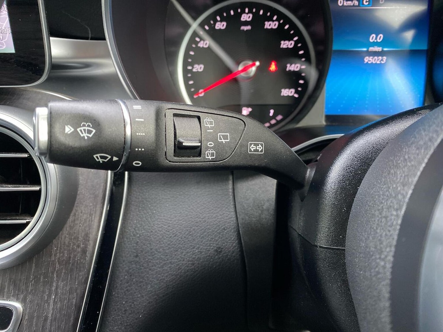 Used Mercedes-Benz GLC 2020 for sale - 76144173: Photo 28