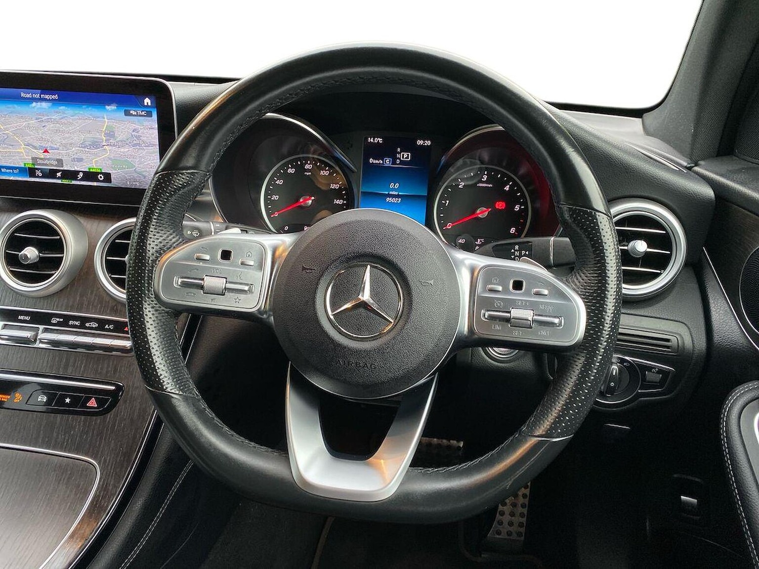 Used Mercedes-Benz GLC 2020 for sale - 76144173: Photo 9