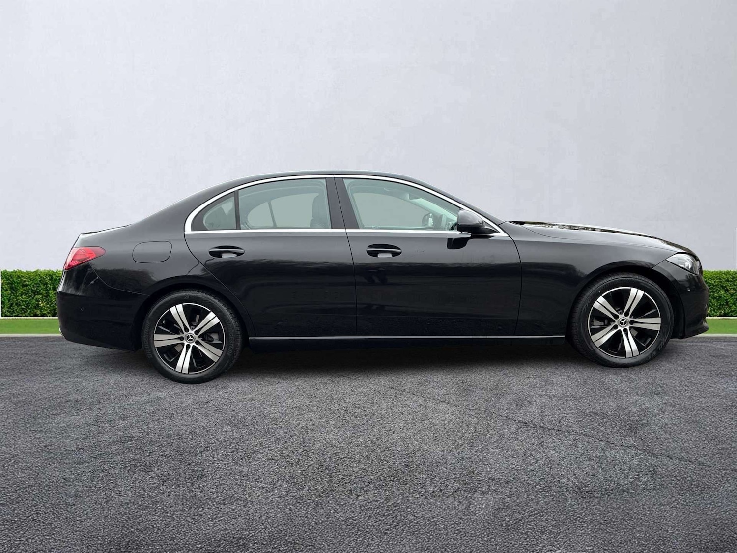 Used Mercedes-Benz C Class 2023 for sale - 78196069: Photo 3
