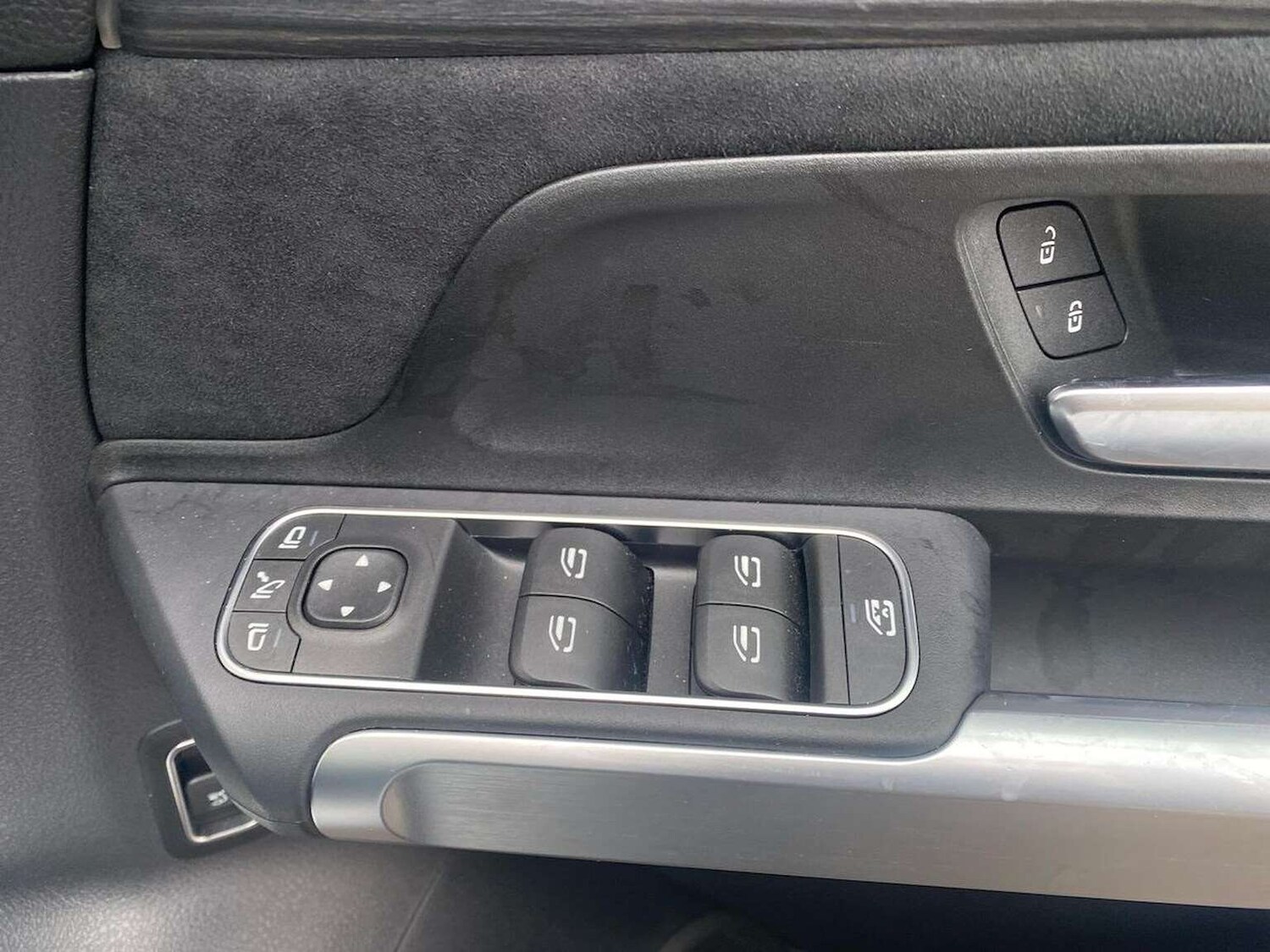 Used Mercedes-Benz EQB 2024 for sale - 77650276: Photo 21