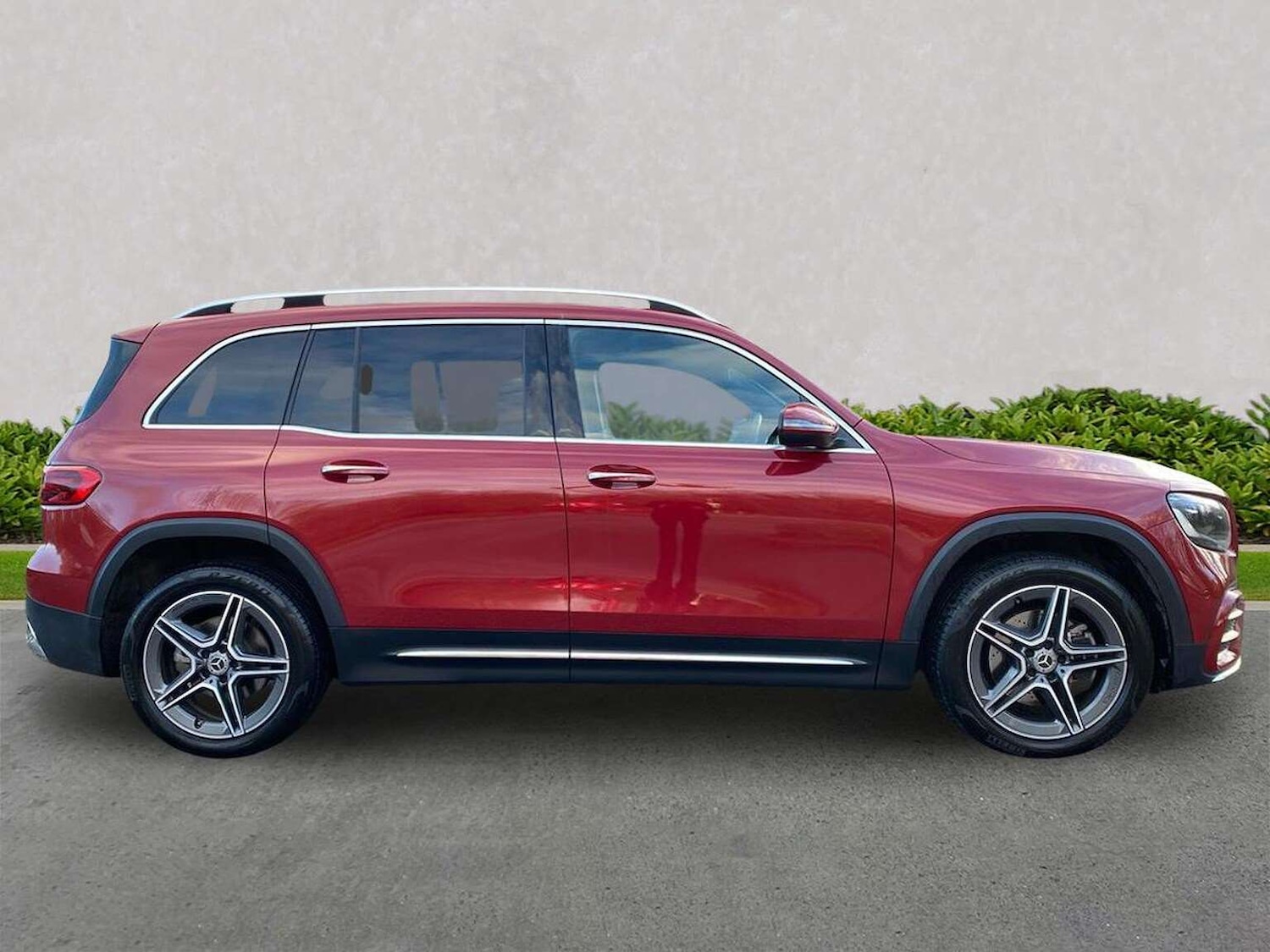 Used Mercedes-Benz GLB 2024 for sale - 77578764: Photo 3