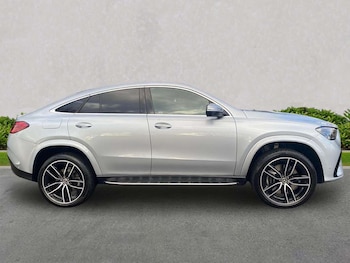 Used Mercedes-Benz GLE 2025 for sale - 77687963: Photo