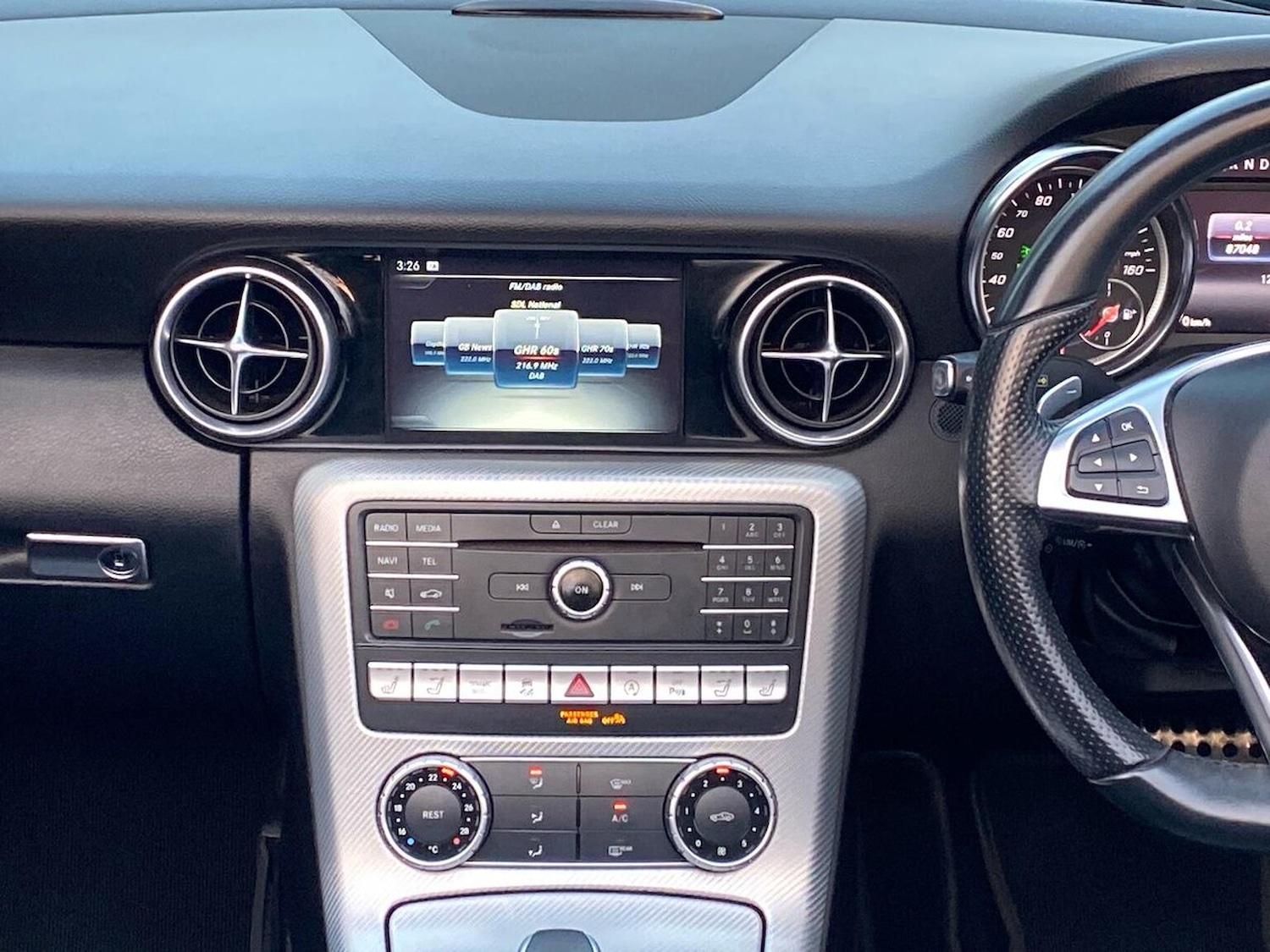 Used Mercedes-Benz SLC 2017 for sale - 76918977: Photo 13