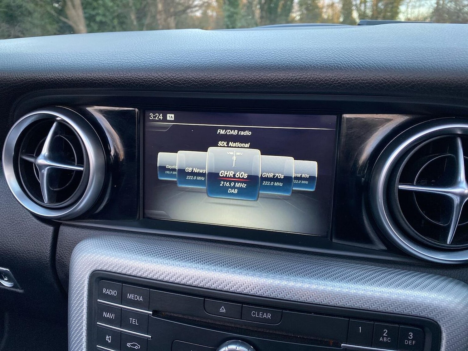 Used Mercedes-Benz SLC 2017 for sale - 76918977: Photo 24